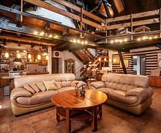 Comfortable Villa With Facilities