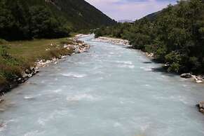 Welcoming Apartment With Paid Sauna