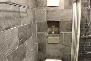 Welcoming Apartment With Paid Sauna