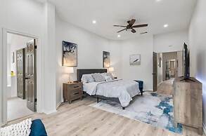 The Bonnie - 5 Bed Near Everything