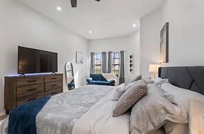 The Bonnie - 5 Bed Near Everything