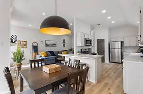 The Bonnie - 5 Bed Near Everything