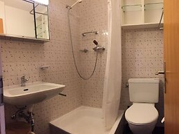 Charming Apartment With Valley