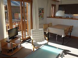 Charming Apartment With Valley