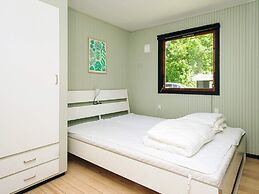 8 Person Holiday Home in Asnaes