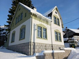 Beautiful Villa With Comfort