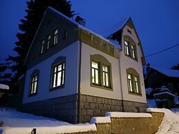 Beautiful Villa With Comfort