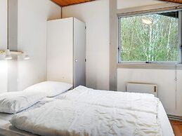 6 Person Holiday Home in Albaek