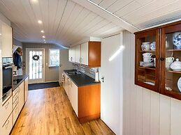 6 Person Holiday Home in Albaek