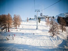 Cosy Apartment With Balcony