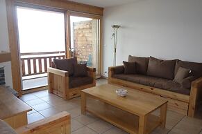 Cosy Apartment With Balcony