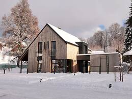 Cerny Dul Kcmv115 Comfortable Holiday Residence