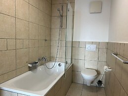 Pleasant Apartment With Balcony