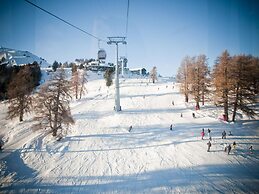 Extravagant Apartment With View