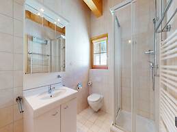 Chalet in the Heart of the Mountains