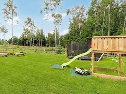 5 Star Holiday Home in Dronningmolle