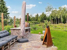 5 Star Holiday Home in Dronningmolle