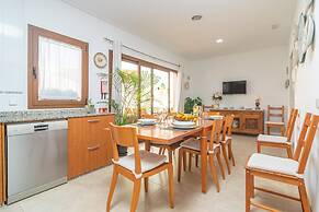 Villa Placeta - Villa With Private Pool. Free Wifi