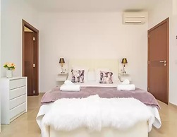 Villa Placeta - Villa With Private Pool. Free Wifi