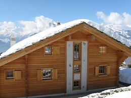 Christoph Standing & Calm Chalet 10 Pers
