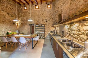 Sa Serra - Villa With Private Pool. Free Wifi