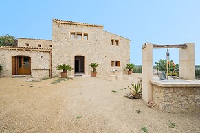 Sa Serra - Villa With Private Pool. Free Wifi