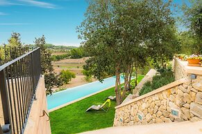 Sa Serra - Villa With Private Pool. Free Wifi