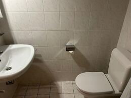 Apartment With Stunning Mountain View