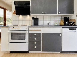 6 Person Holiday Home in Nakskov