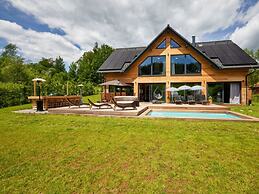 Welcoming Villa With Amenities