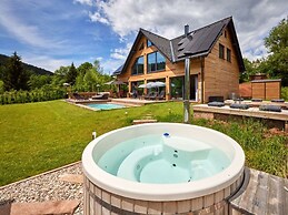 Welcoming Villa With Amenities