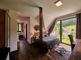 Welcoming Villa With Amenities