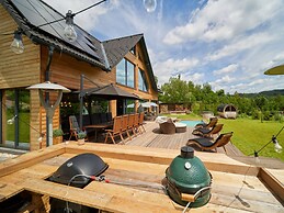 Welcoming Villa With Amenities