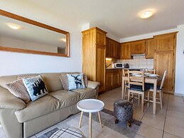 Nice Apartment With Valley View