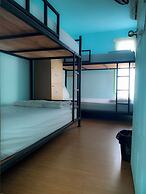 Ozone Beach House & Rooms