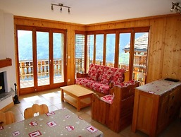 Warm Apartment With Breathtaking View