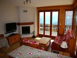 Warm Apartment With Breathtaking View