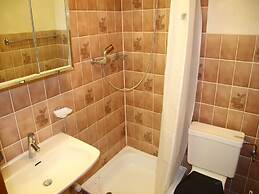 Apartment With Quiet Atmosphere