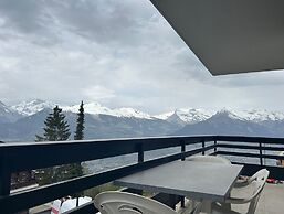 Charming Apartment Amidst Hills