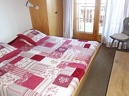 Trendy Apartment in the Heart of Hills