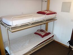 Trendy Apartment in the Heart of Hills