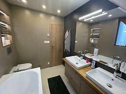 Comfortable Villa With Outdoor Activities