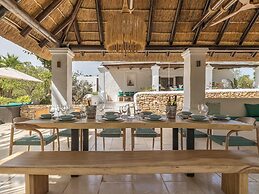 Traditional Villa With Garden