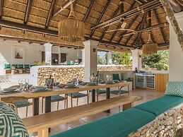 Traditional Villa With Garden