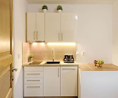 Comfortable Apartment With Living Room
