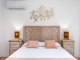 Attractive Villa With Private Pool