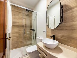 Attractive Villa With Private Pool