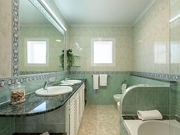 Attractive Villa With Private Pool