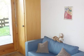 Cozy Apartment With Mountain Views