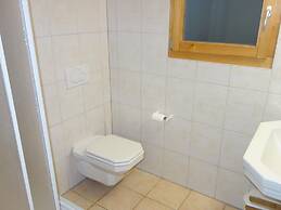 Charming Apartment With Valley View